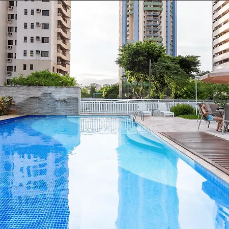 Confortável a 5 min da Praia da Barra da Tijuca-3